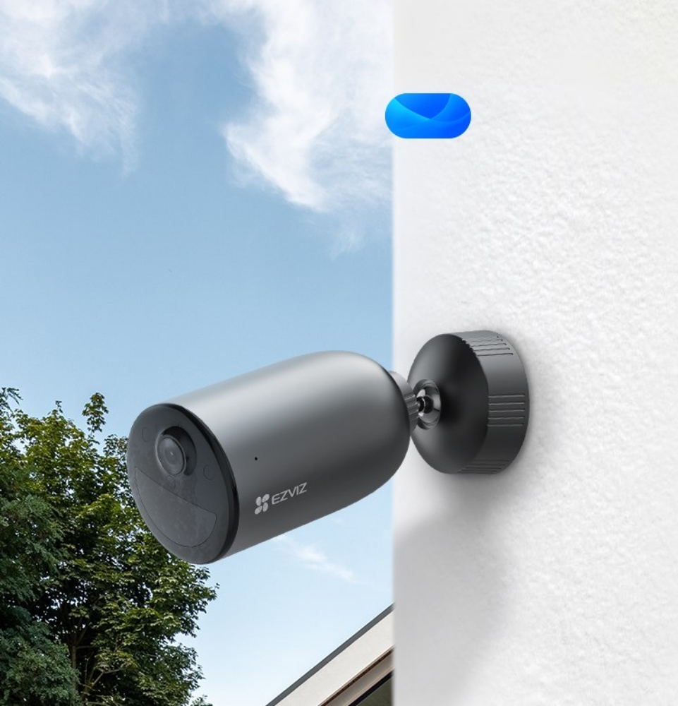 Immagine di TELECAMERA DI VIDEOSORVEGLIANZA DA ESTERNO EZVIZ 2K A BATTERIA CS-EB3 - COLOR NIGHT VISION - IP66 - WIFI + KIT PANNELLO SOLARE CSEB3/SP