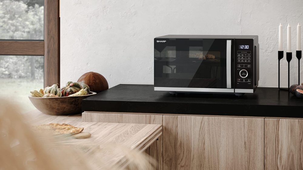 Immagine di FORNO MICROONDE CON GRILL 20L 800W/1000W SHARP YC-QG204AE-B BLACK