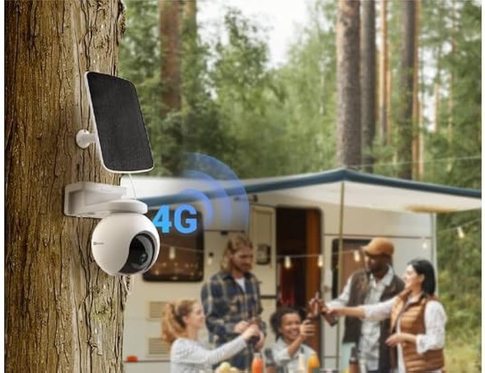 Immagine di TELECAMERA DI VIDEOSORVEGLIANZA DA ESTERNO 4G MOTORIZZATA A BATTERIA EZVIZ EB8 4G + PANNELLO SOLARE