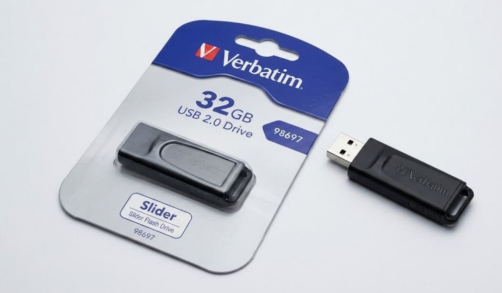 Immagine di MEMORIA USB 32GB 2.0 VERBATIM 98697