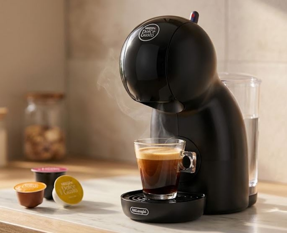 Immagine di MACCHINA DA CAFFE' DELONGHI NESCAFÉ DOLCE GUSTO PICCOLO XS EDG110.AB BLACK